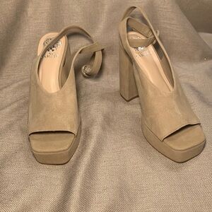 Vince Camuto Somerson Sandal